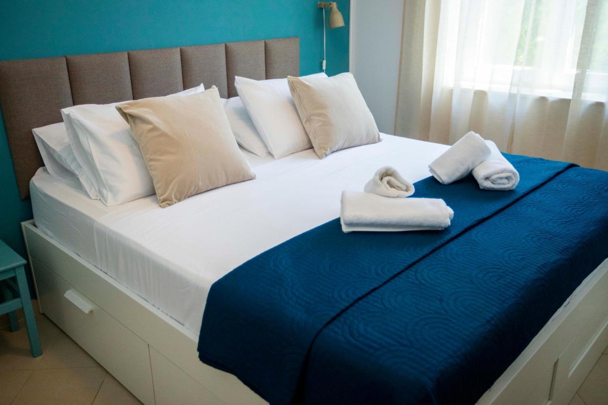 Apartment Laura โตรกีร์ ภายนอก รูปภาพ